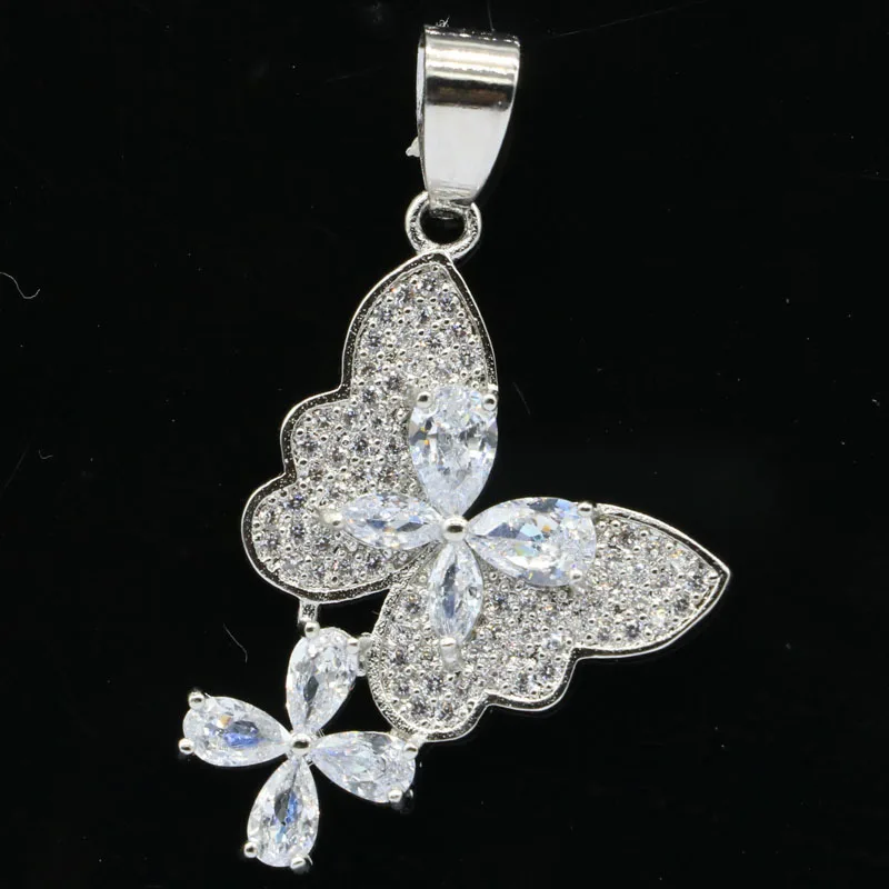 Подвеска из серебра 2020 пробы с белым сапфиром в форме бабочки 35x21 мм|silver pendant|925 silver