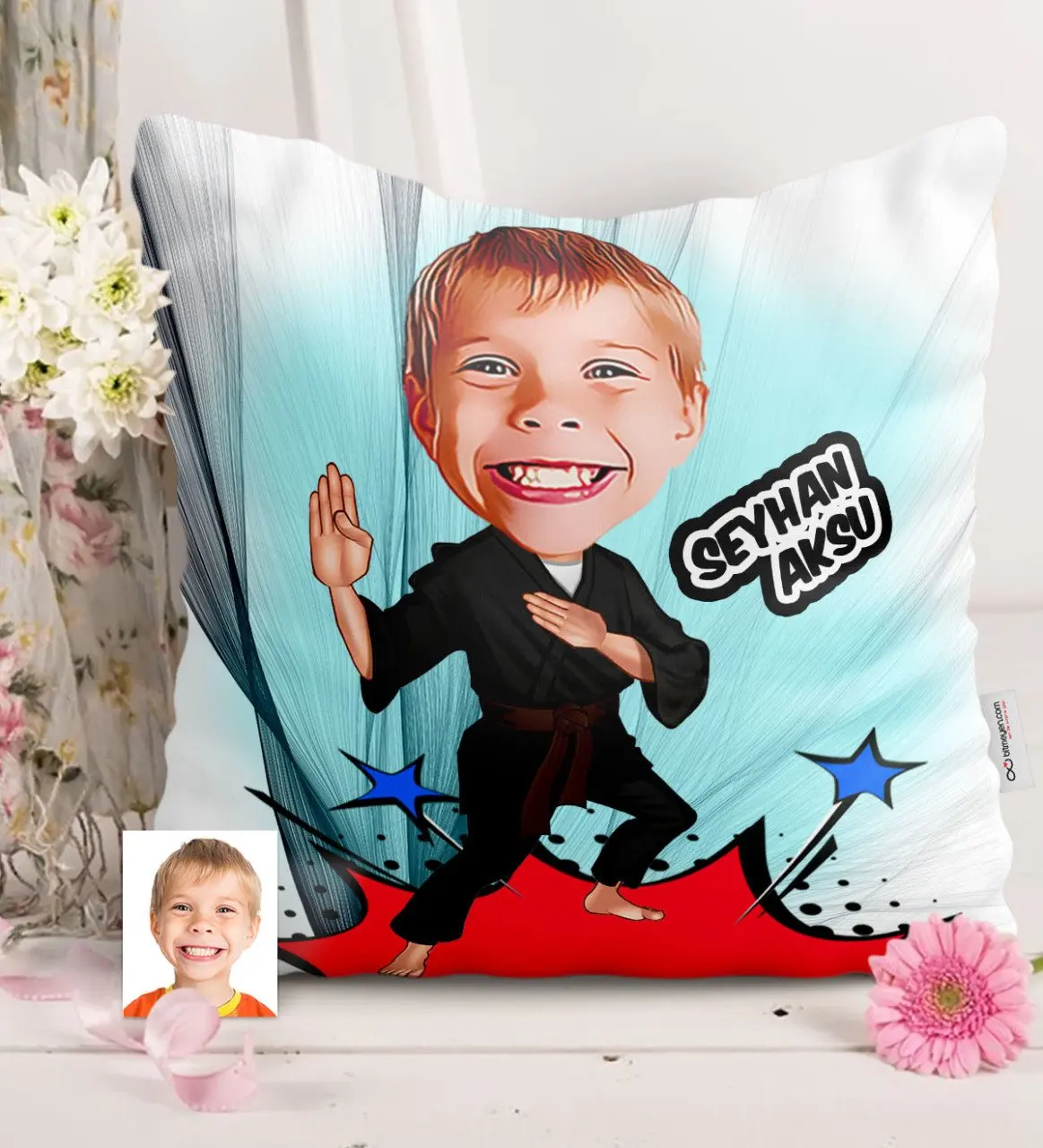

Tailor-made Karateka Caricature Of Satin pillow