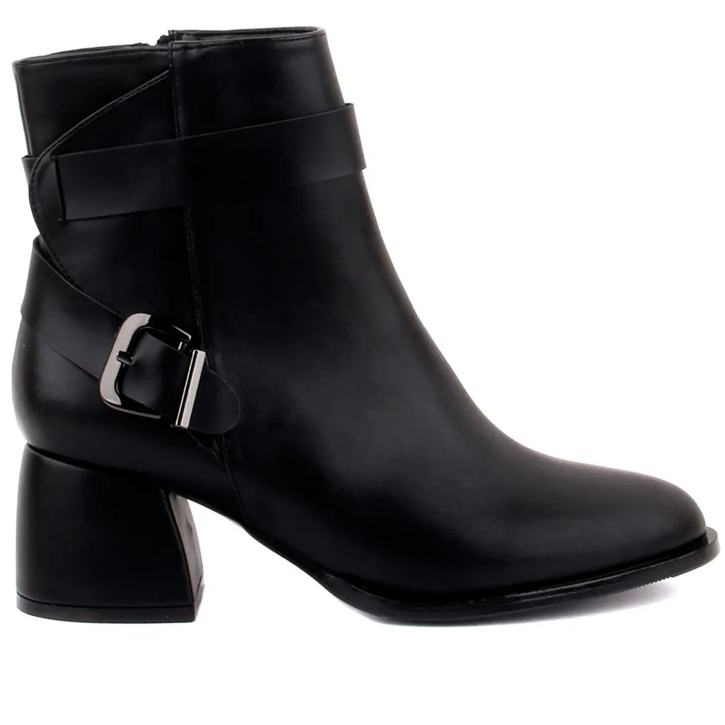 

Sail-Lakers Black Color Women 'S Boots