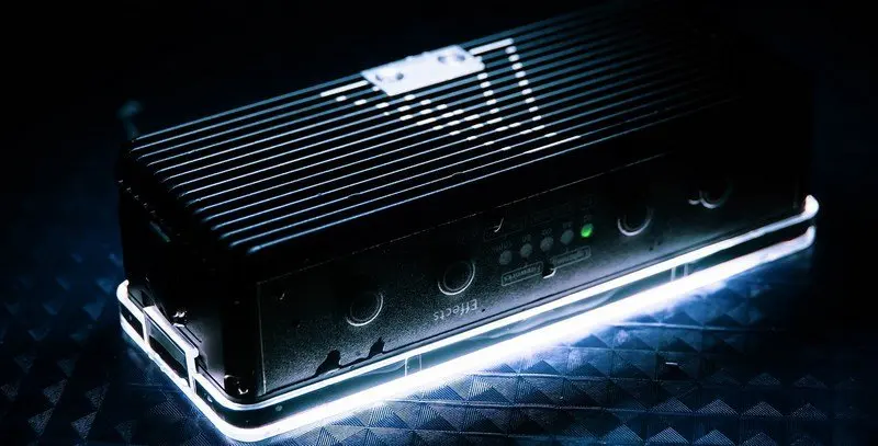 Осветитель Aputure AL-MW (5600К) | Электроника