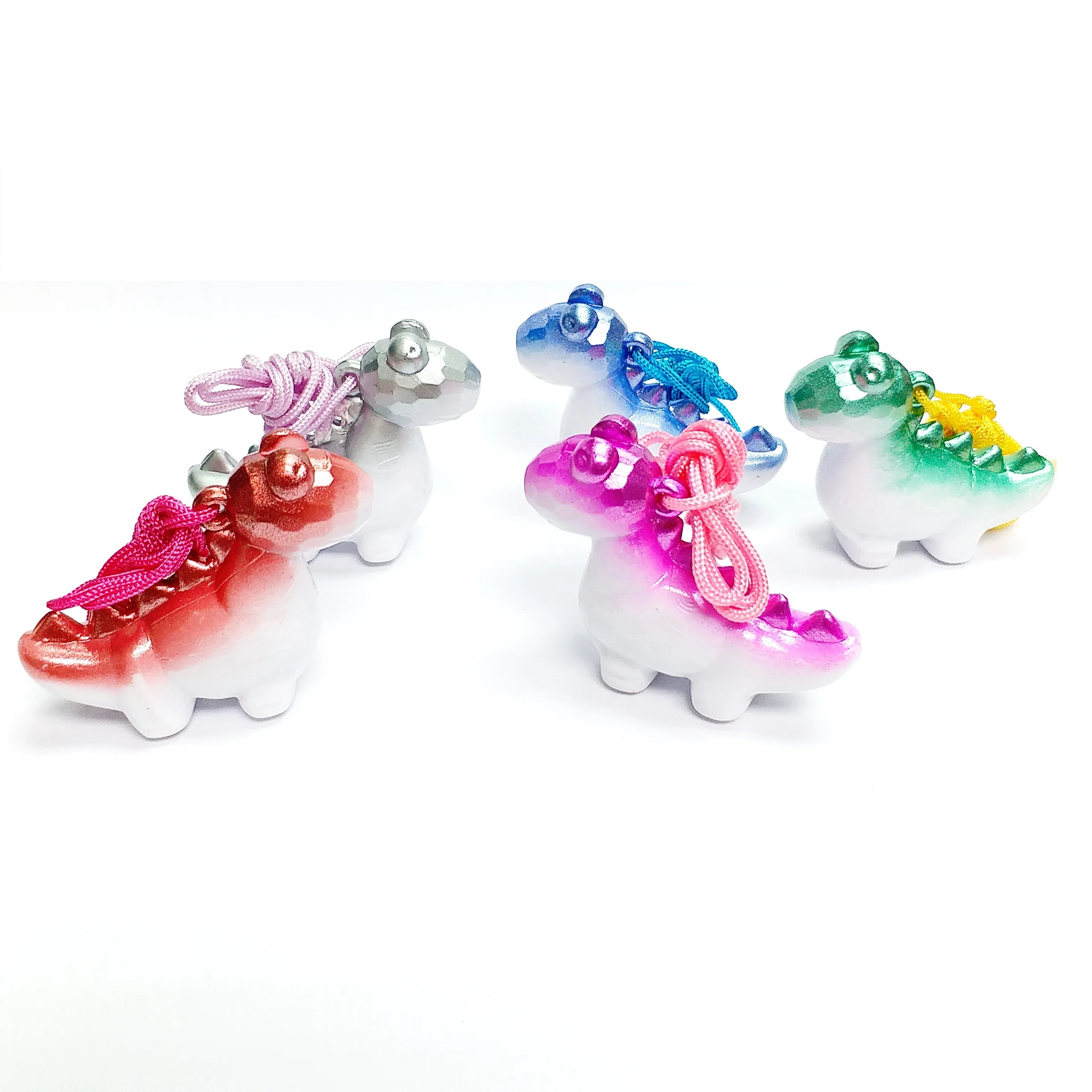 

Ожерелье с подвеской в виде динозавра, винтажное пластиковое колье в стиле ретро, модные украшения для женщин и девушек, для дня рождения, ве...