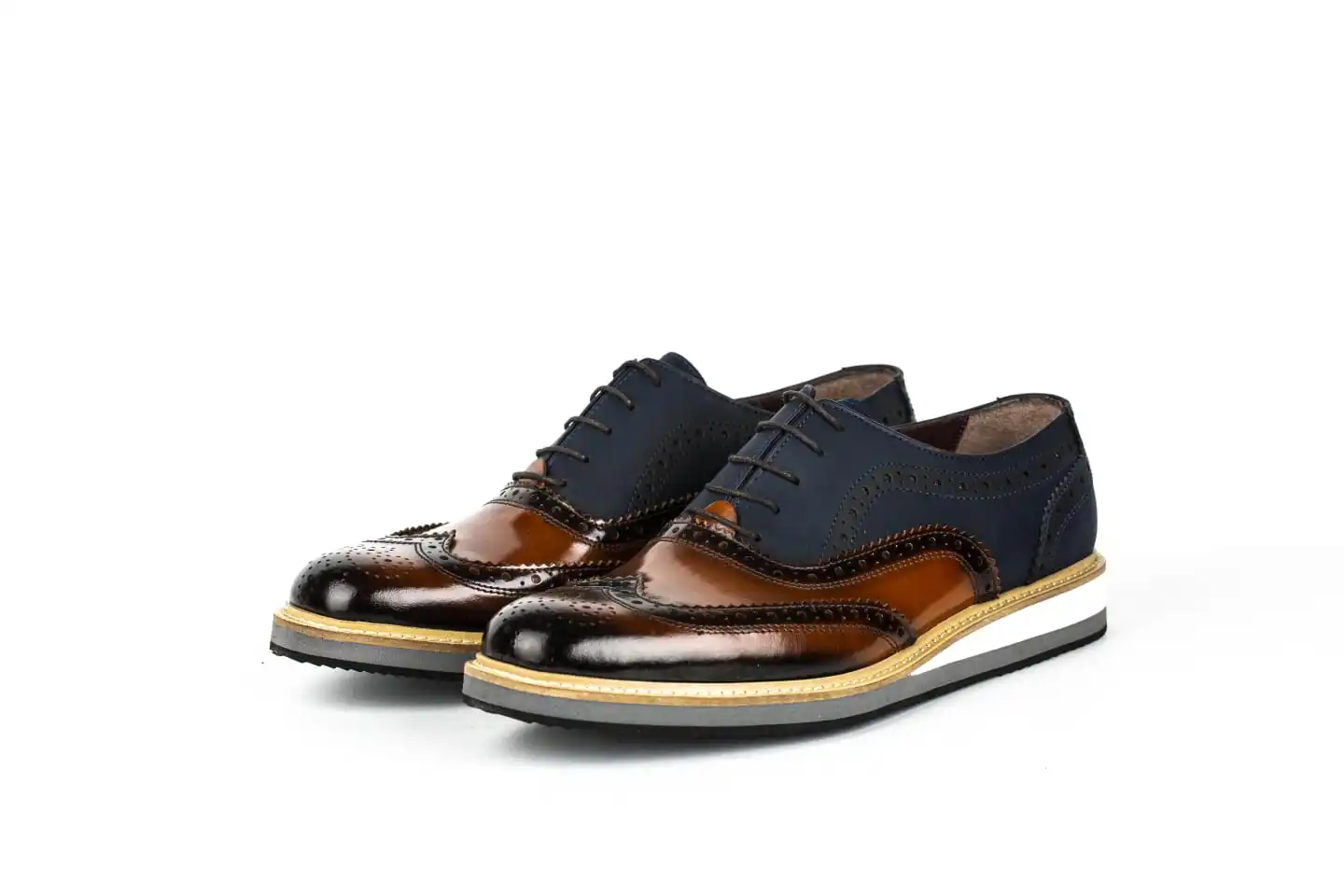 

Mens Leather Casual Shoes Handmade Wingtip Brogue British Oxford Brown Lace Up Flat Fashion Street Shoes for Men Made in Turkey