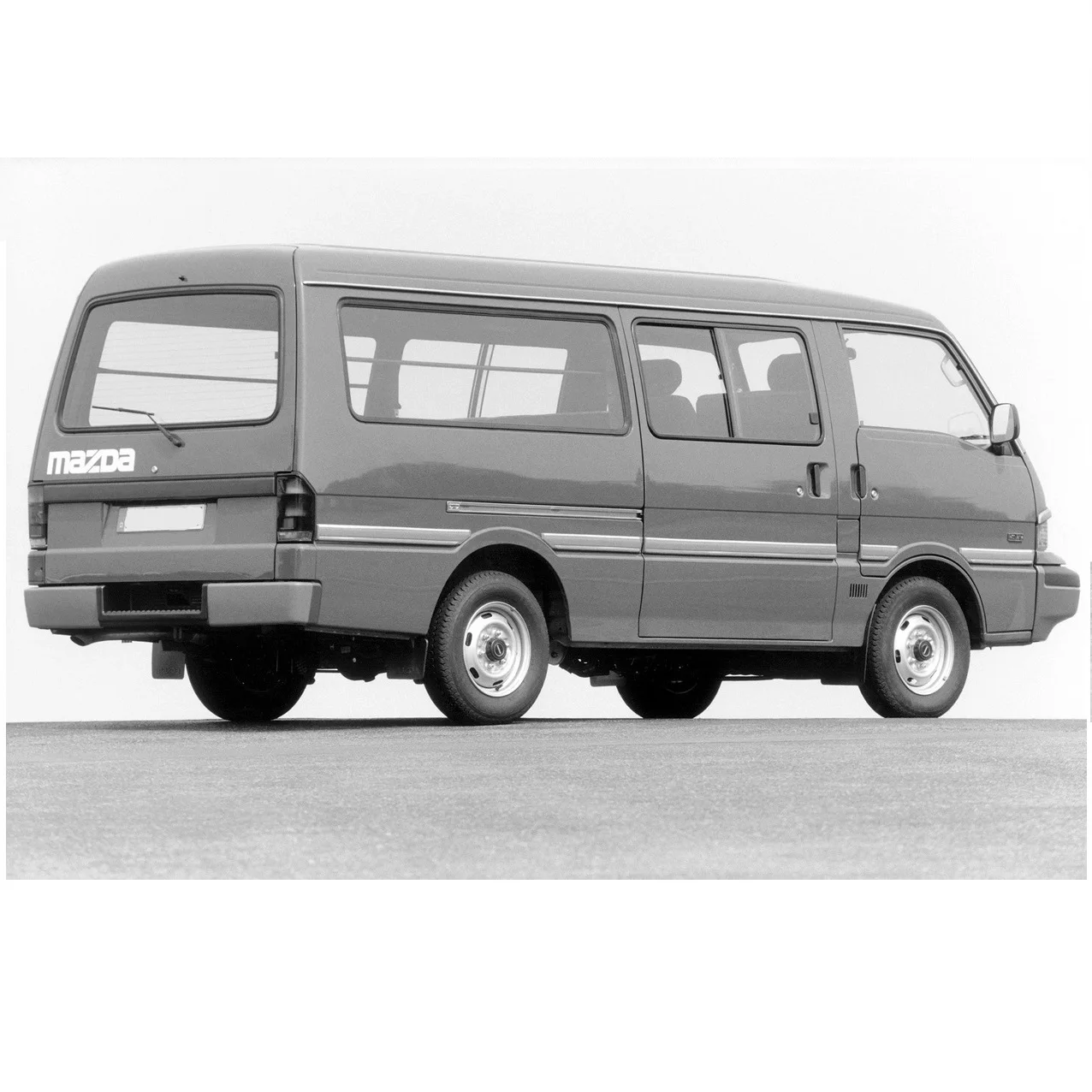 Мазда e2000. Mazda e2200 фургон. Мазда е 2200 дизель. Mazda e2200. Mazda e2200.