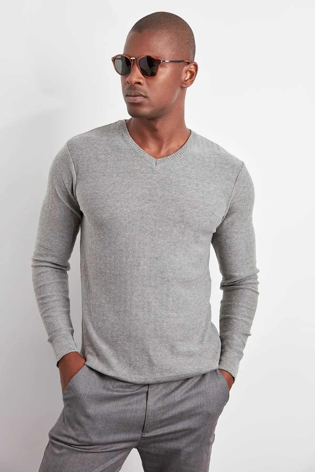 Трендовая масляная Мужская Текстурированная трикотажная одежда с v-образным