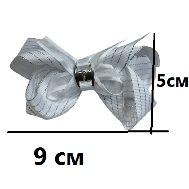 Банты для волос девочек белые Цена за 2 штуки банты на резинке. |
