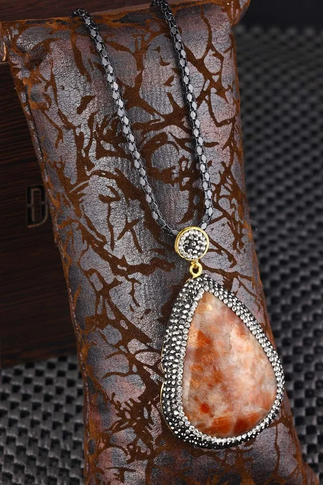 

Dr stone necklace 373464039