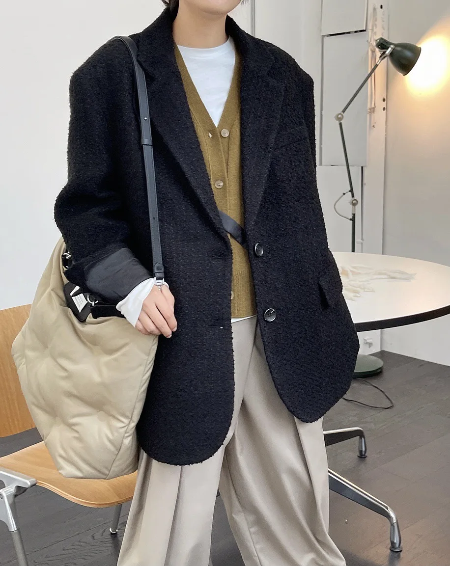 

woman costume jacket