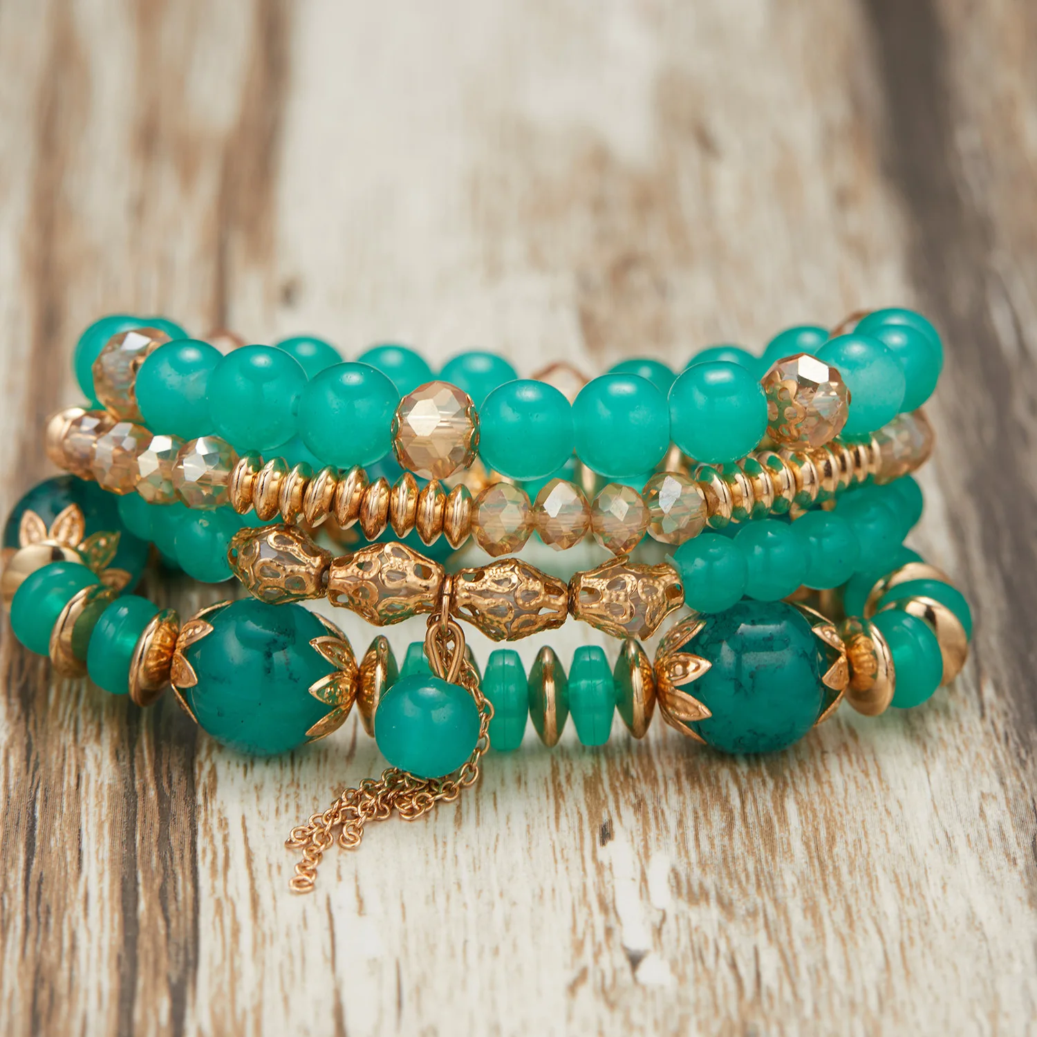 Браслет с бусинами из натурального хрусталя богемное многослойное яркое женское