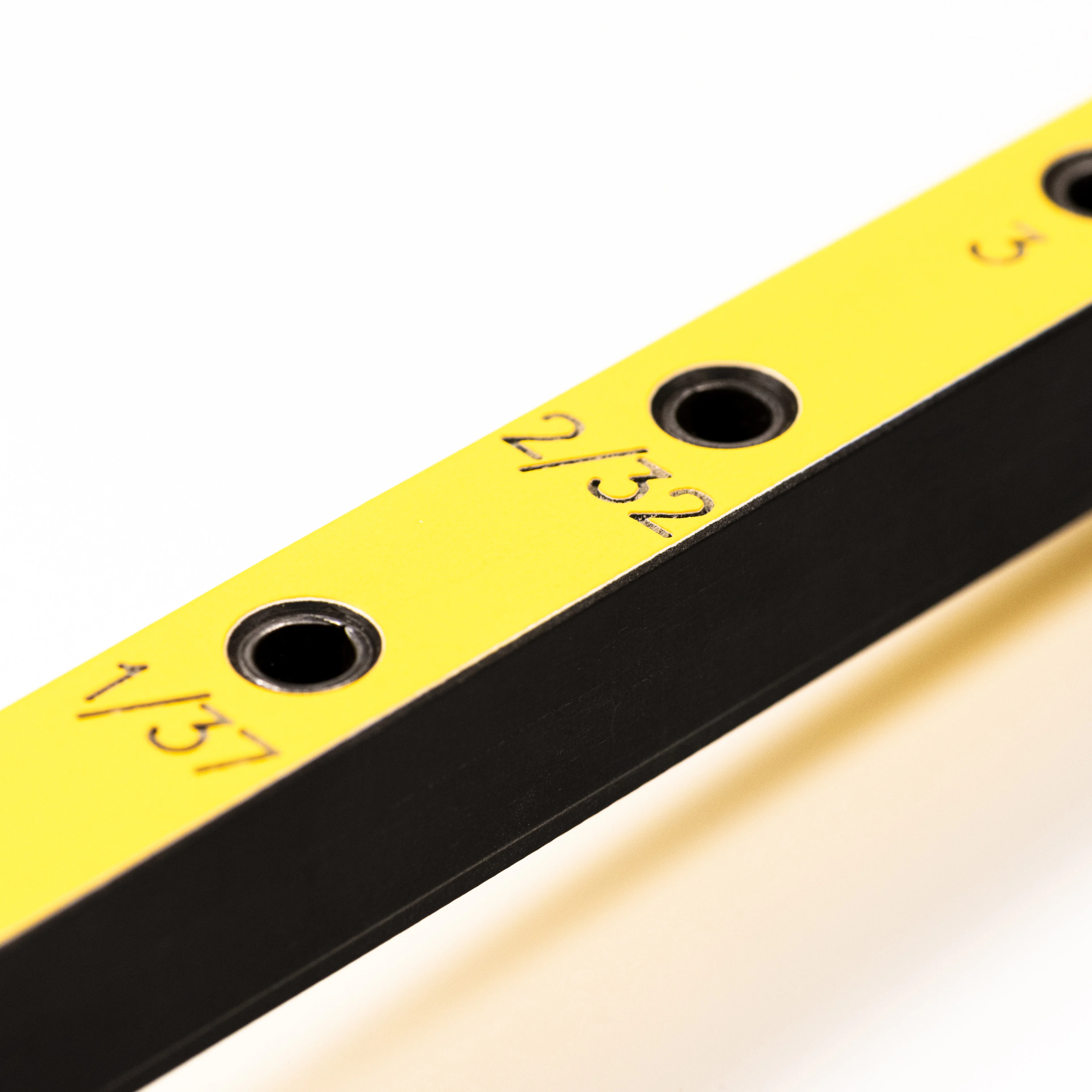 Кондуктор для сверления с металлическими втулками 5 мм. Шаблон присадки и сборки