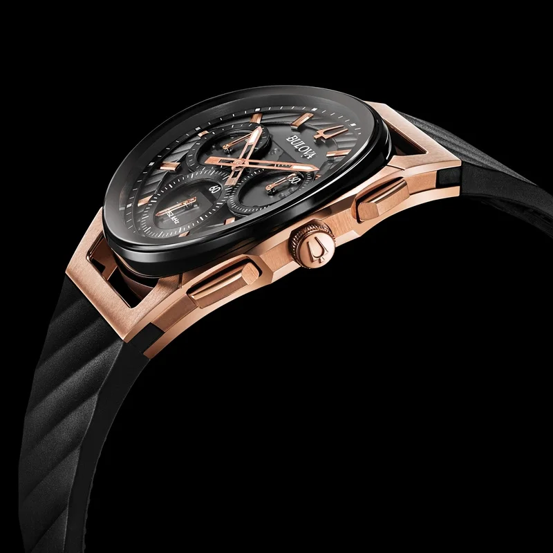 Наручные часы Bulova 98A185 мужские с кварцевым хронографом на пластиковом ремешке |