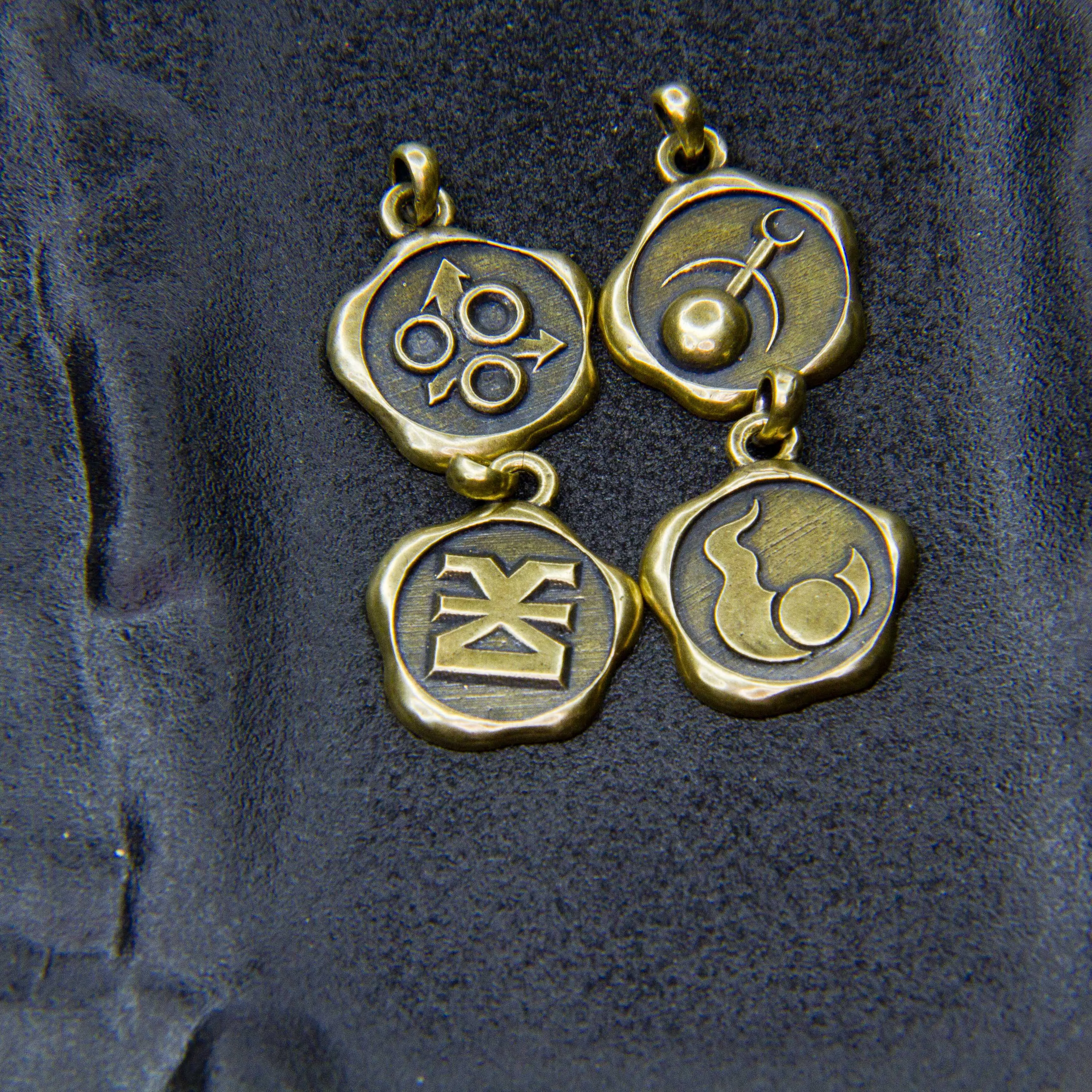 Набор кулонов Боги Хаоса /Вархаммер 40000 Set of pendant Gods Chaos Insignia / Warhamm Инквизиция Орд -