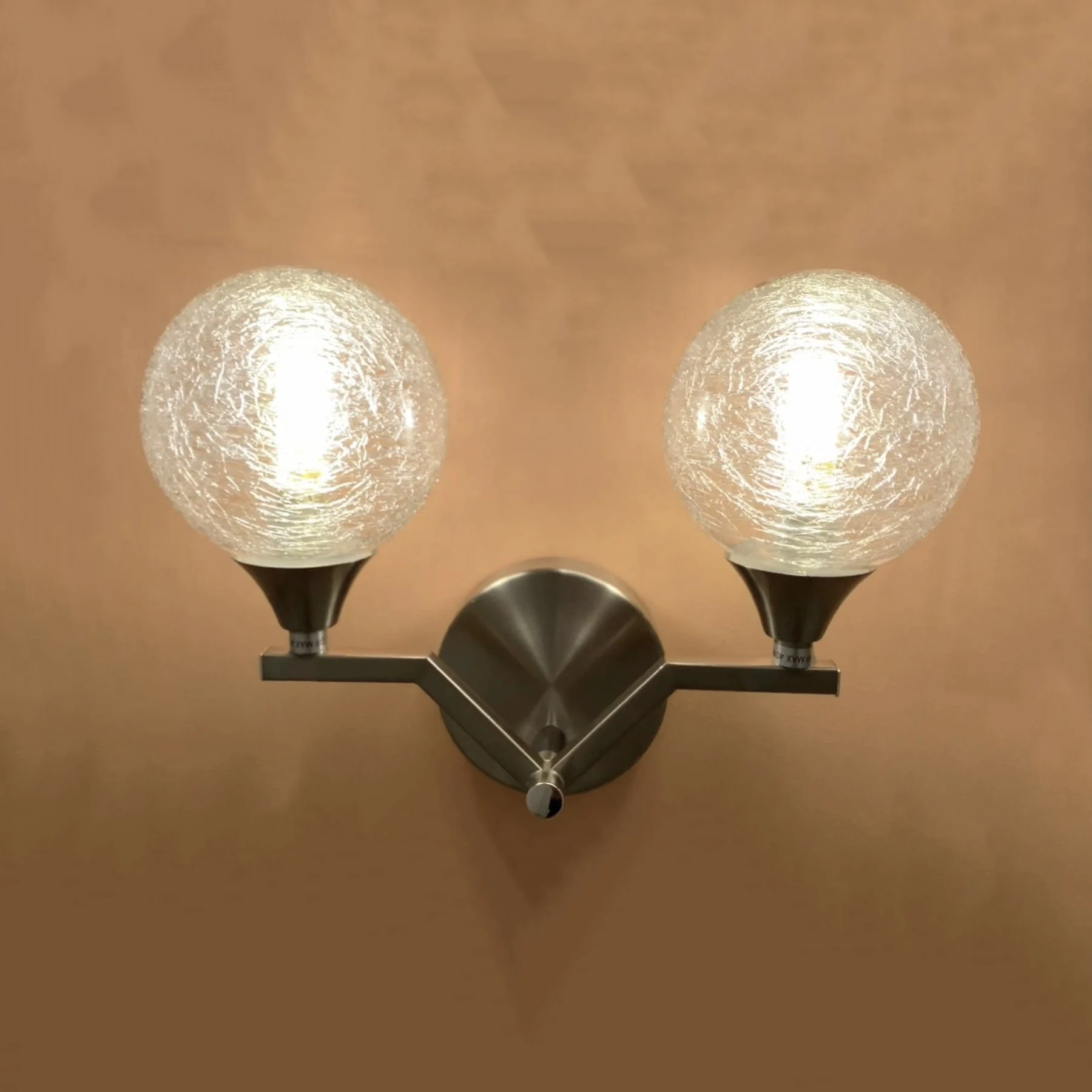 Настенная люстра бра для ванны гостиной и прихожей Итальянского производства в