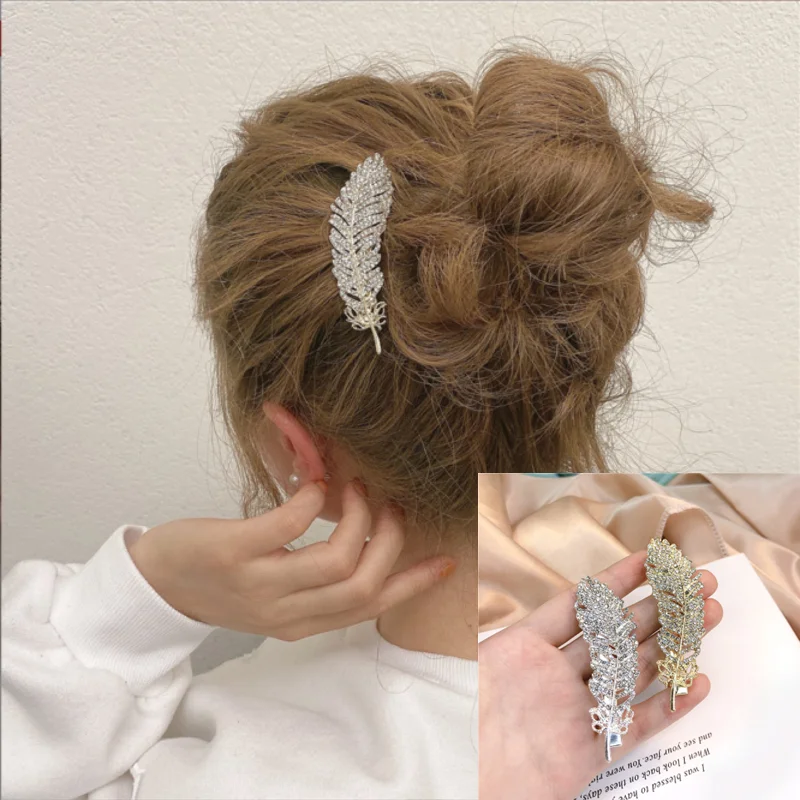 

1PCS Feather Hair Clip Horn Doing Needle Women Hair Accessories Fashion Sweet and Elegant 2 Hairpins