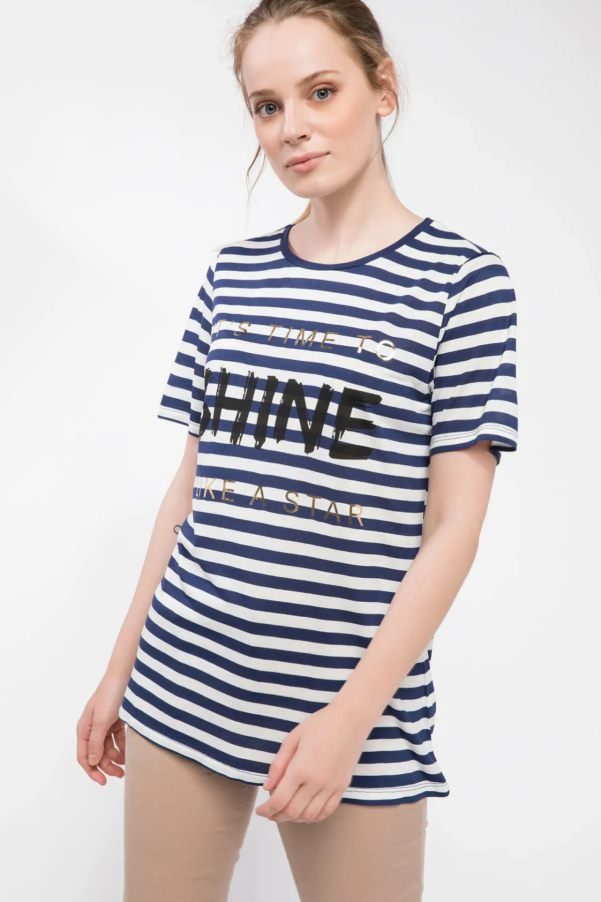 Дефакто белая синяя полосатая Женская длинная футболка трикотажная с коротким