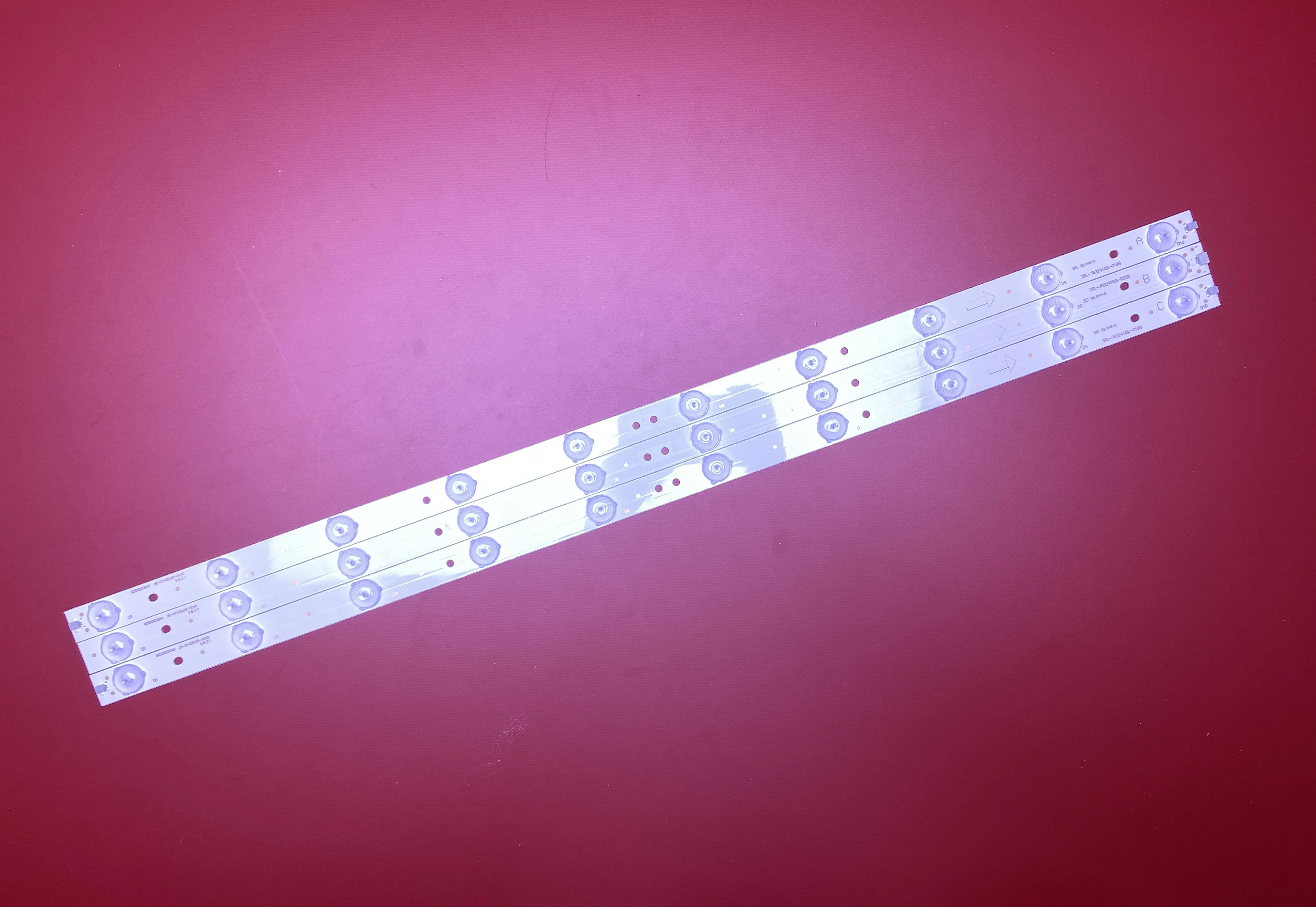 LED TV backlight 3BL-T6324102-019B for LE32D99 IC-B-HWK32D022B IC-B-HWK32D022A 3BL-T6324102-020B |