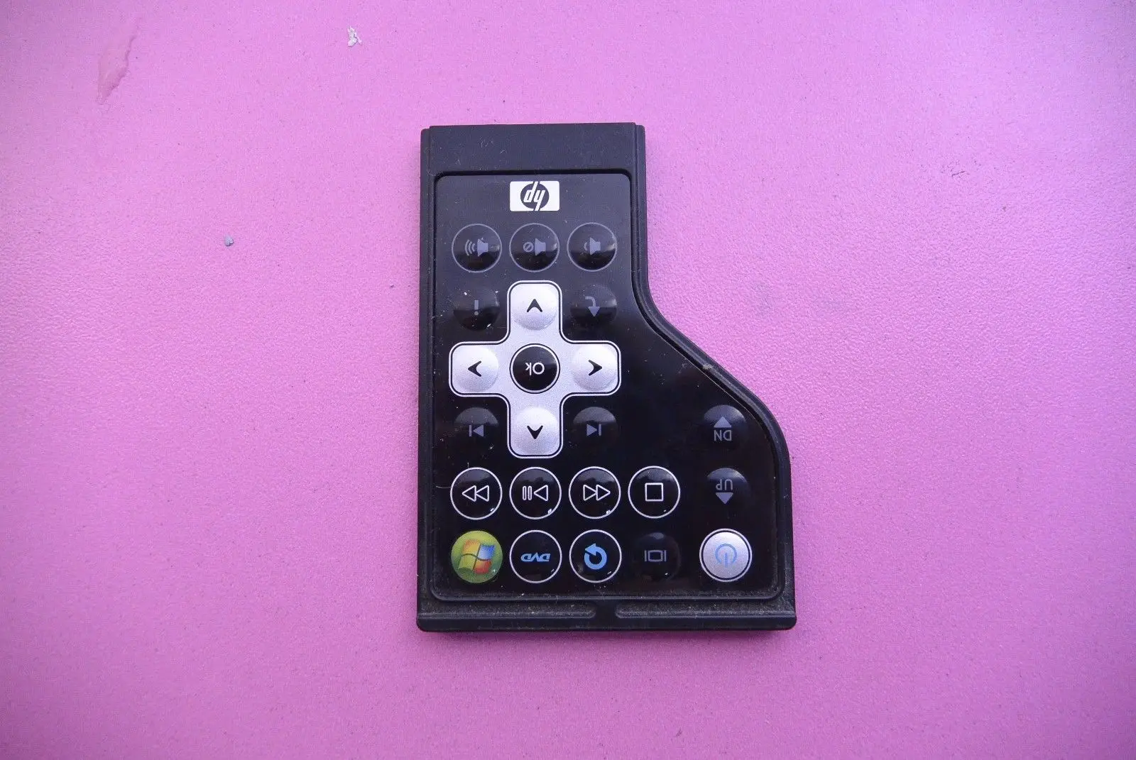 HP Pavilion dv2700 dv2000 dv2600 dv2800 dv2500 dv6700 dv6000 дистанционый remote control |