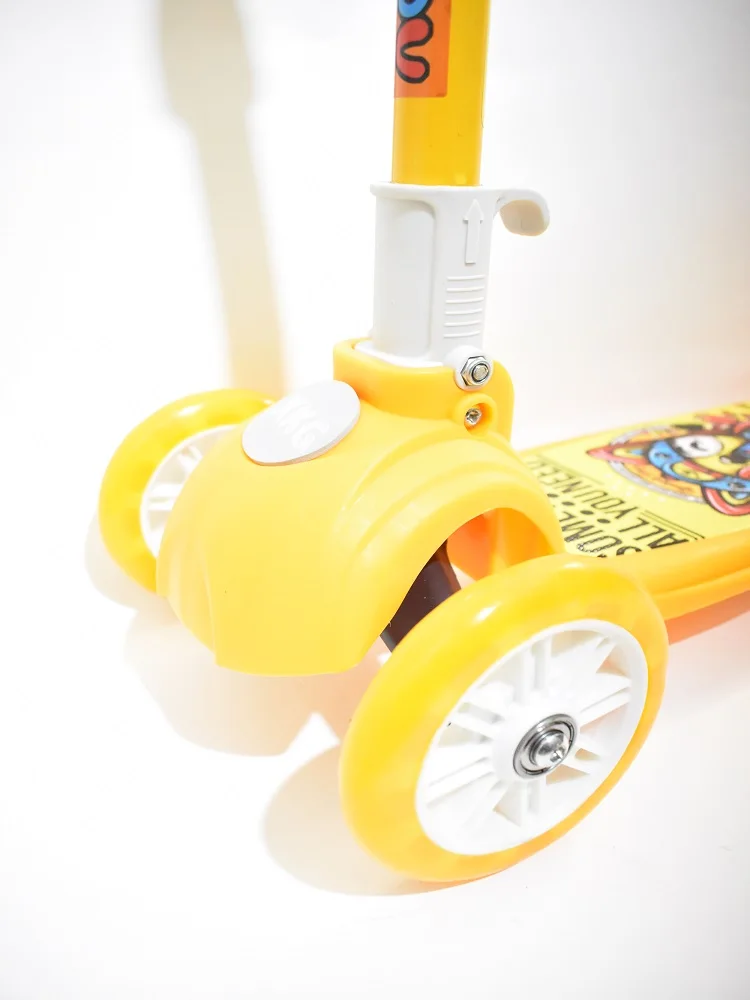 ДЕТСКИЙ САМОКАТ 3-Х КОЛЕСНЫЙ МАТЕРИАЛ КОЛЕС ПВХ ПЕРЕДНИЕ КОЛЕСА С ПОДСВЕТКОЙ