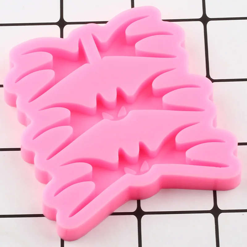 

Bat Straw Topper Silicone Mold Craft Keychain Epoxy Resin Molds Jewelry Making Necklace Mould Fondant Chocolate Candy Moulds