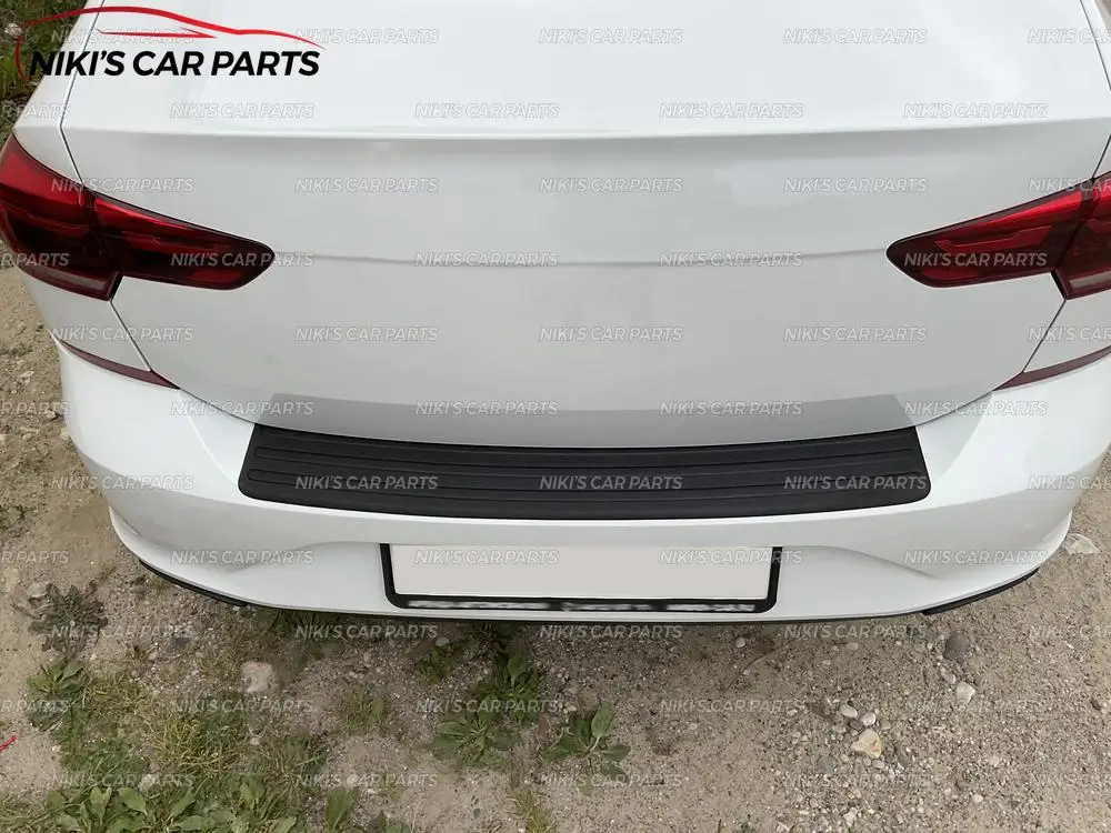 Защитная пластина заднего бампера чехол для Volkswagen Polo Liftback 2020- пластиковая ABS