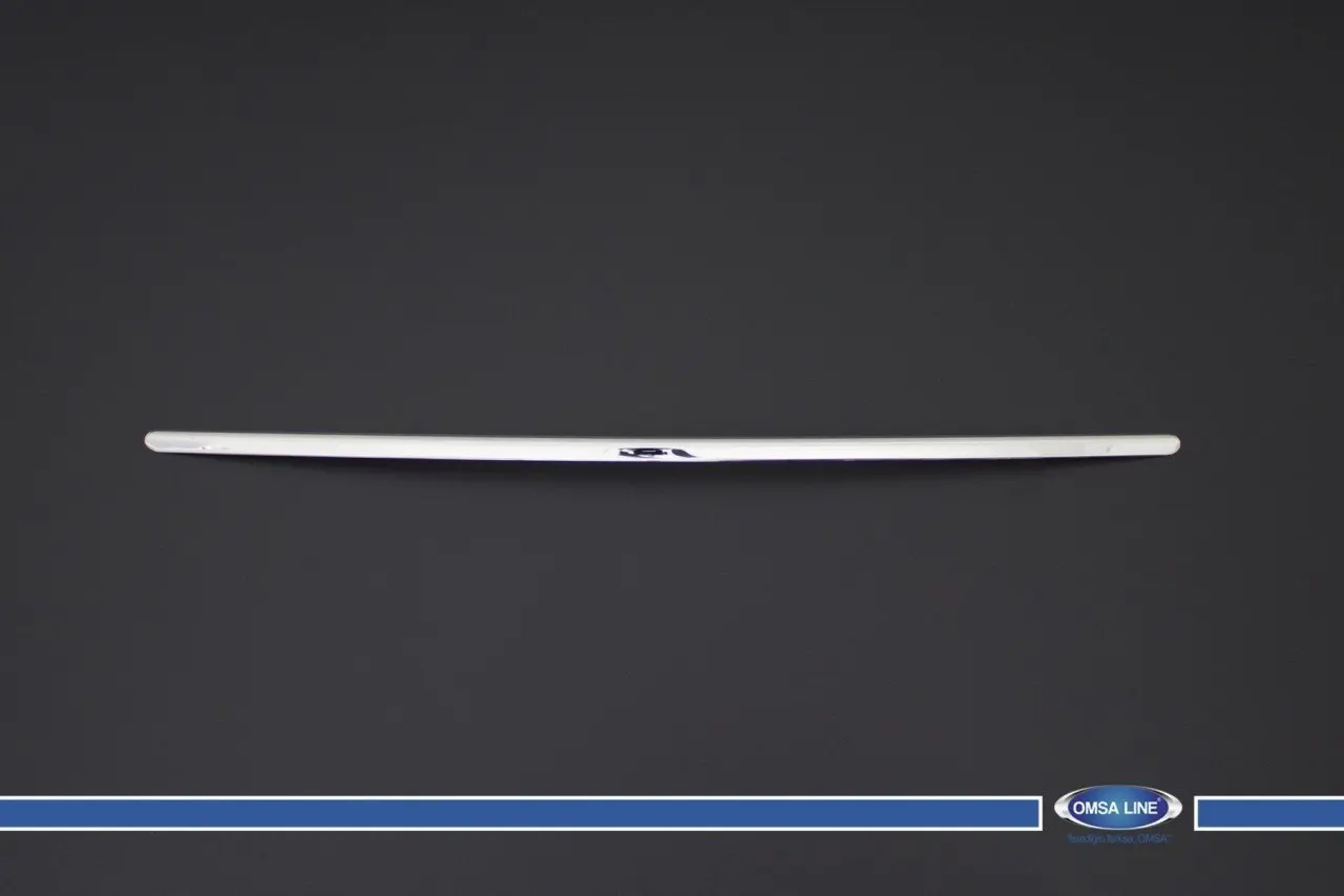 

Hyundai i20 Chrome Plate Top Slat P. Steel 2012-2014