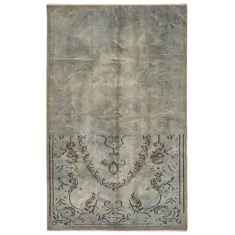 

Best Selling Rare Design Unique Ice Blue Nordic Carpet Half Flower and Leaves Embroidered Half Solid Light Gray Carpet Green Rug