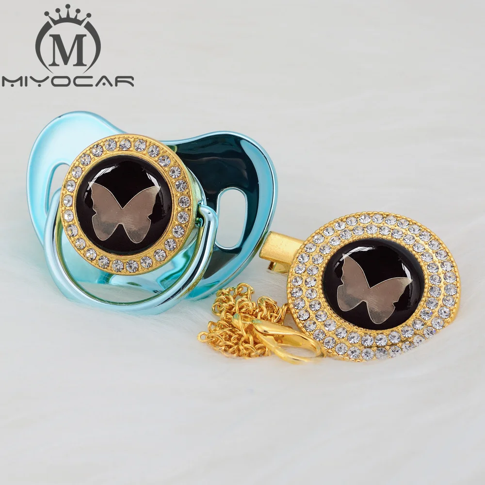 Миловидная золотая серебряная милая бабочка красивая блестящая соска и пустышка