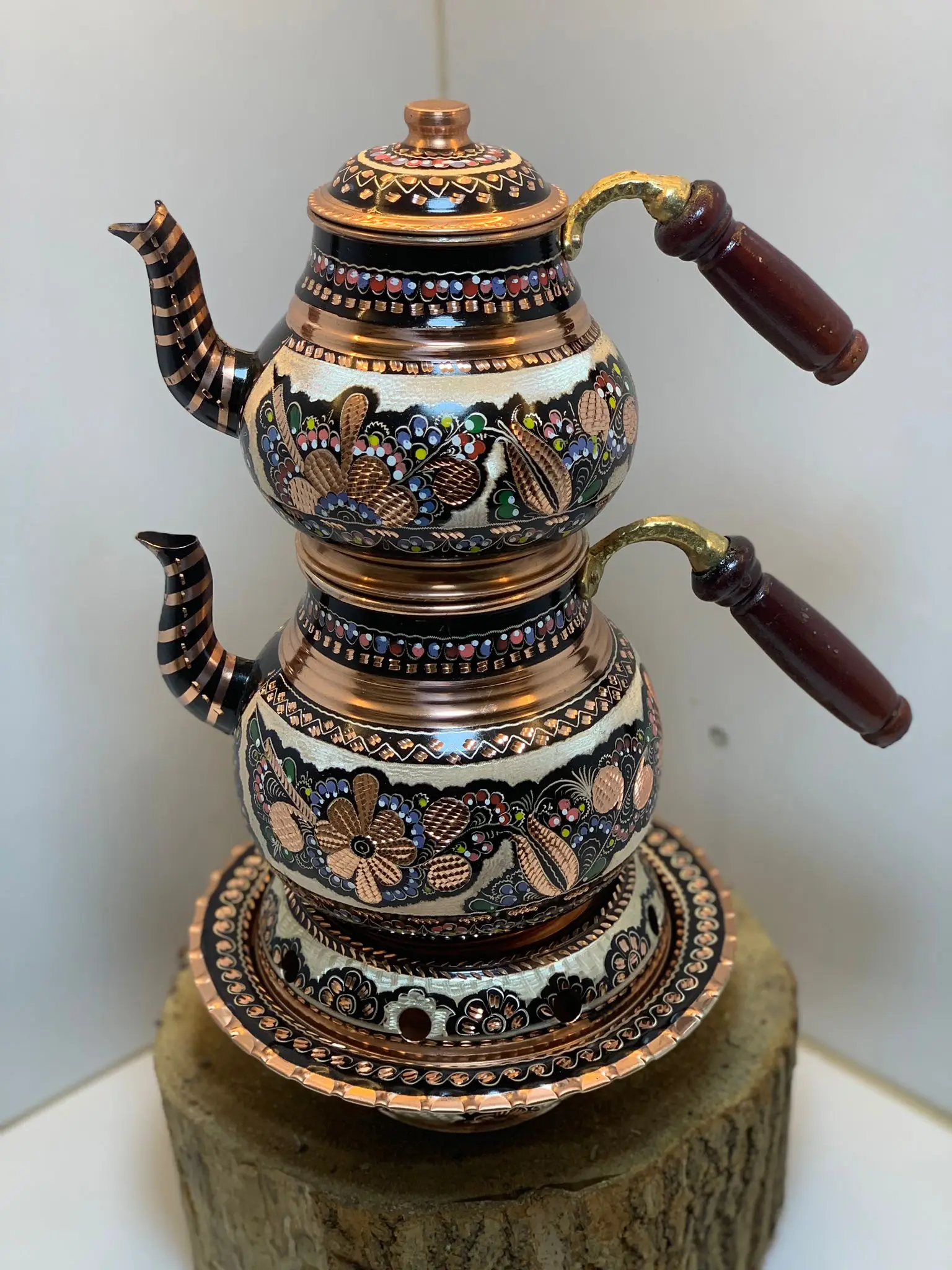 

Colorful forged workmanship copper medium size teapot and tea stove