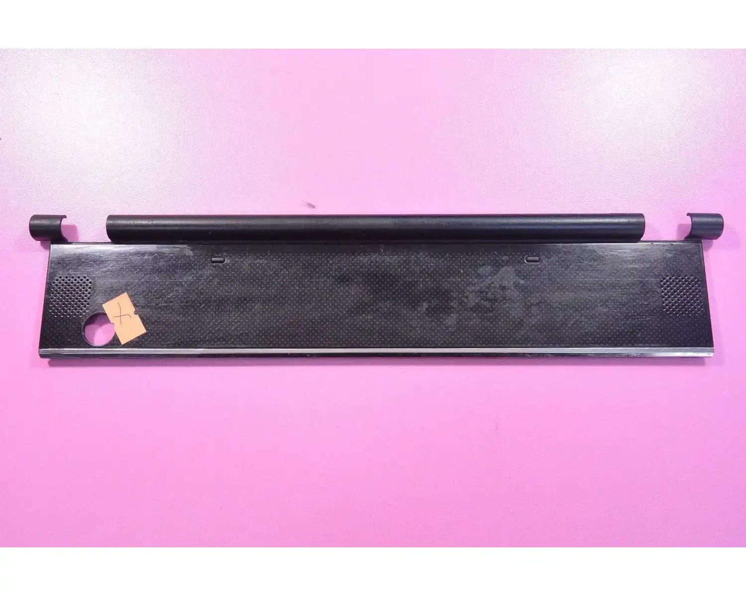 Samsung NP R560 кнопка питания (включения) пластиковые заглушки на петли Trim (цвет