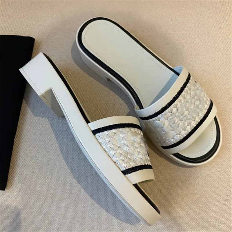

Women's Woven color matching flat slippers top single quality women's slippers Luxury brand designer sandals slippers 35-40