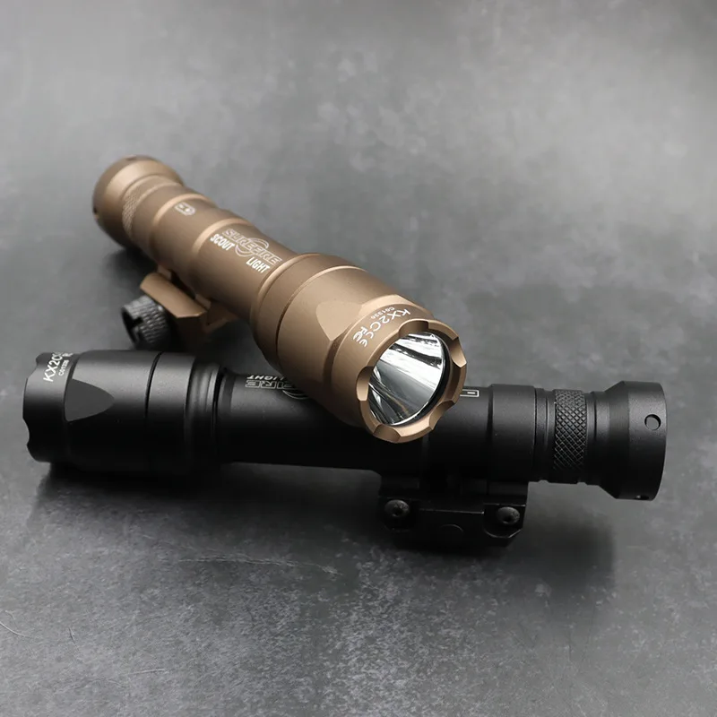 

Tactical Flashlight M600C Strong light LED Tactical flashlight Outdoor lighting LED light 366 lumens with rat tail crown head