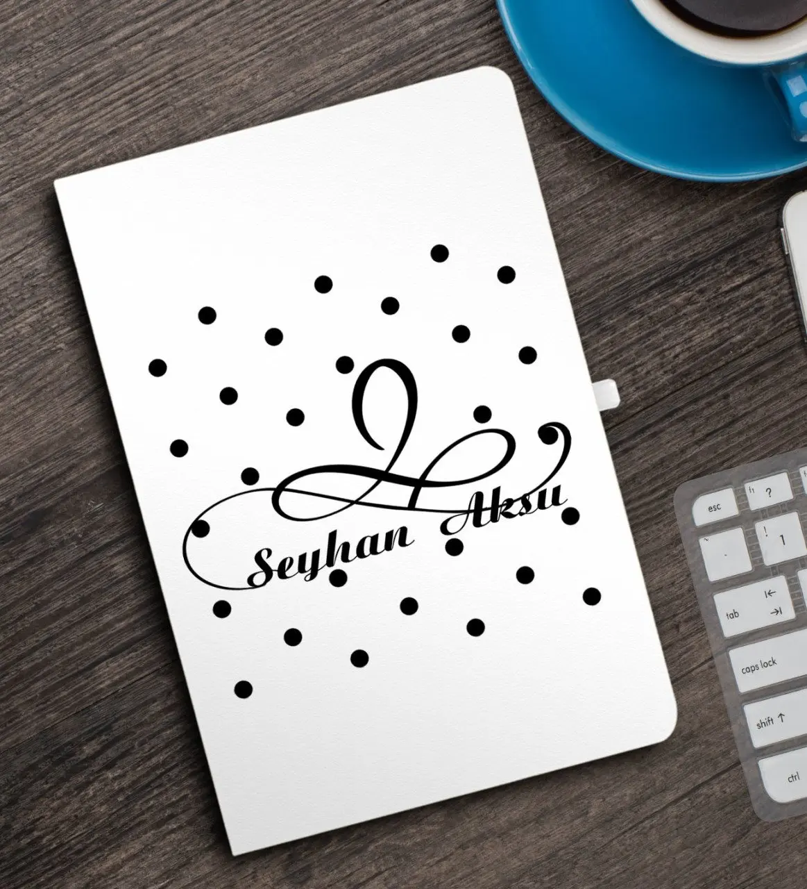 

Персонализированный белый ноутбук-4