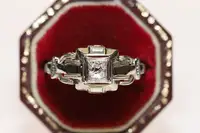 Antique Original Art Deco 18K Gold Natural Diamond Solitaire Amazing Ring