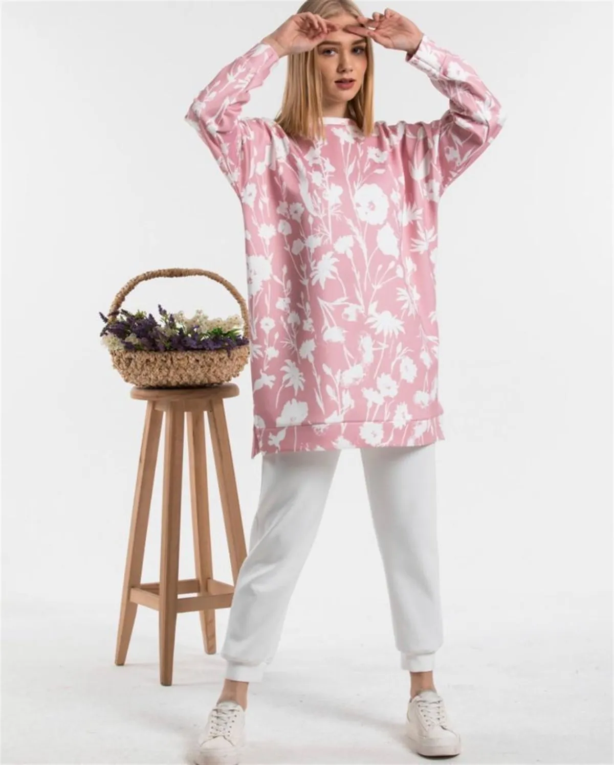 

Butik Melike Women's Scuba Suit New Arrival Sport Wear hijab abaya muslim fashion set islamic clothing prayer garment Turkey