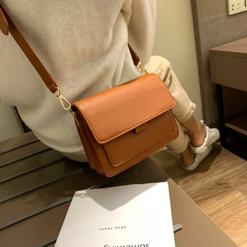 

Women's Handbags