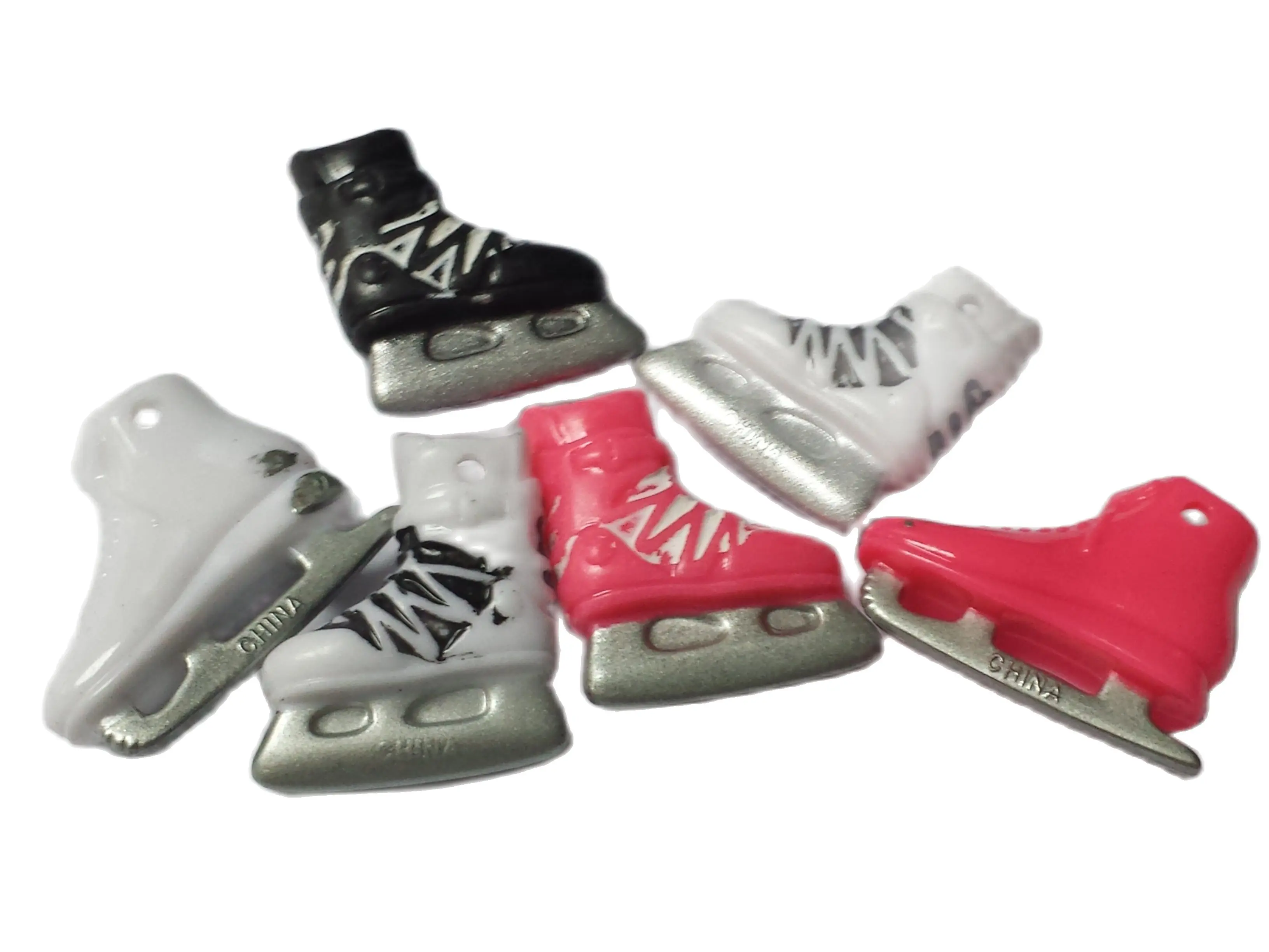 12Pcs VINTAGE Plastic Charms-K (Skate Shoe) For Necklace Retro Fashion Jewellery Chain Clip Bead Girl Home Craft Cup Cake Topper Дом и сад