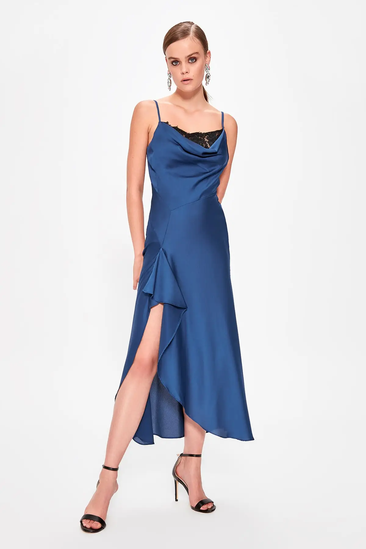 Trendyol синяя Воронка кружевная деталь TPRSS19EL0569|Женские платья| |