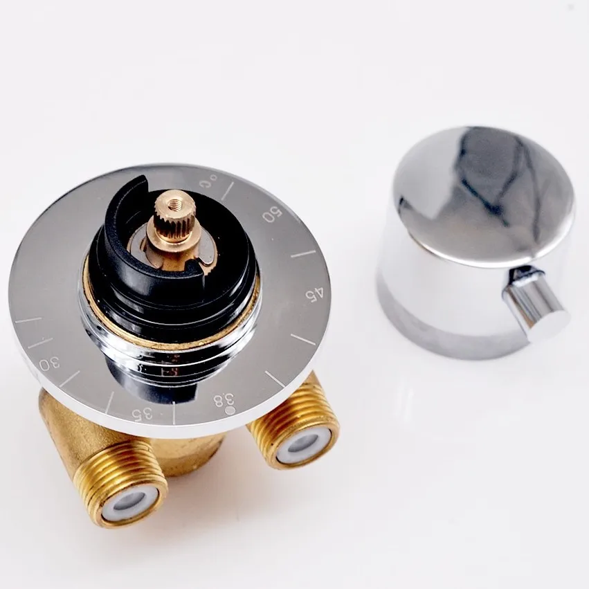 Термостатический смеситель для душевой кабины или панели. Термостат душа. -