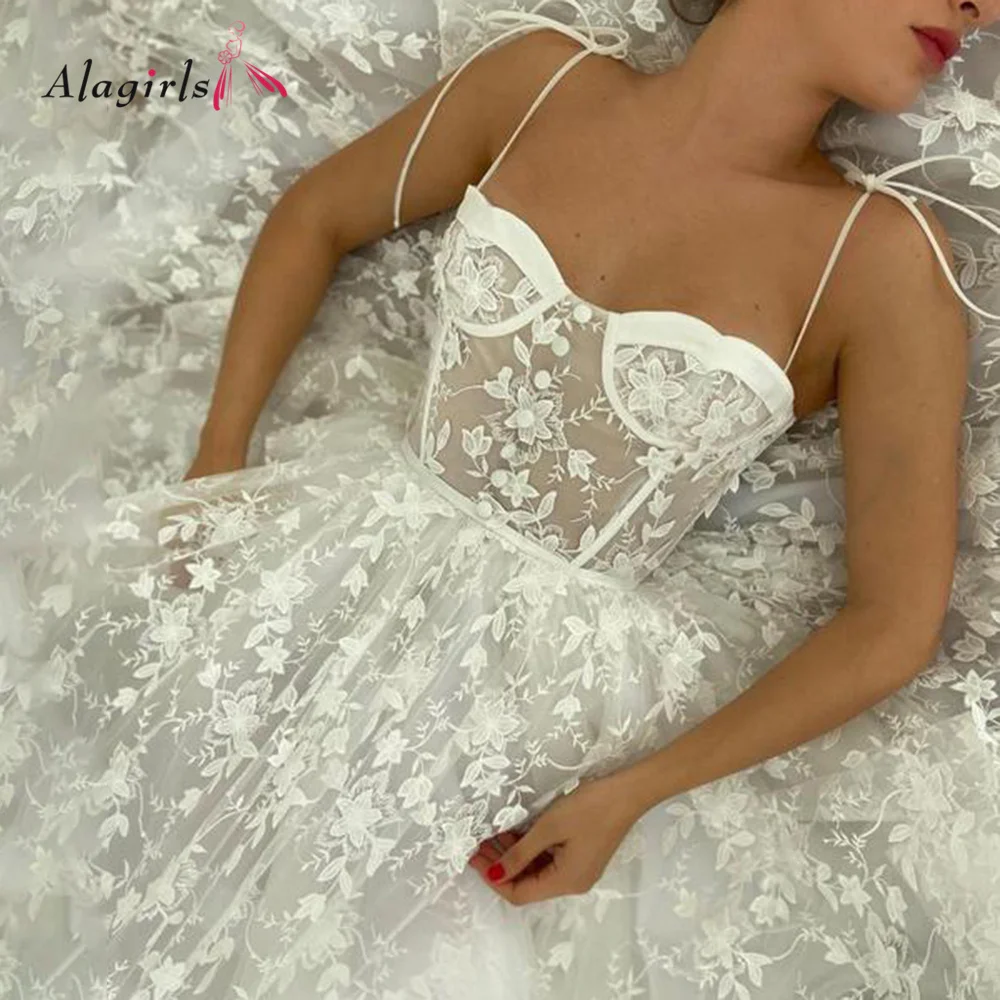

Alagirls lace Wedding Dress 2021 Elegant Bridal Gown Spaghetti Strap Beach Wedding Dress Boho Wedding Gown Long robe de mariée