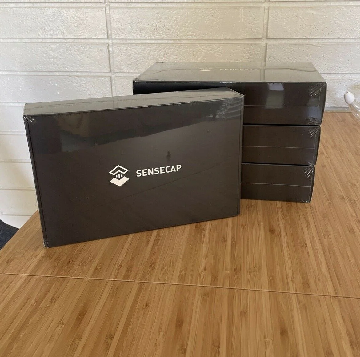 

ST BUY 2 GET 1 FREE SenseCAP M1 Helium Miner Hotspot все частоты доступны