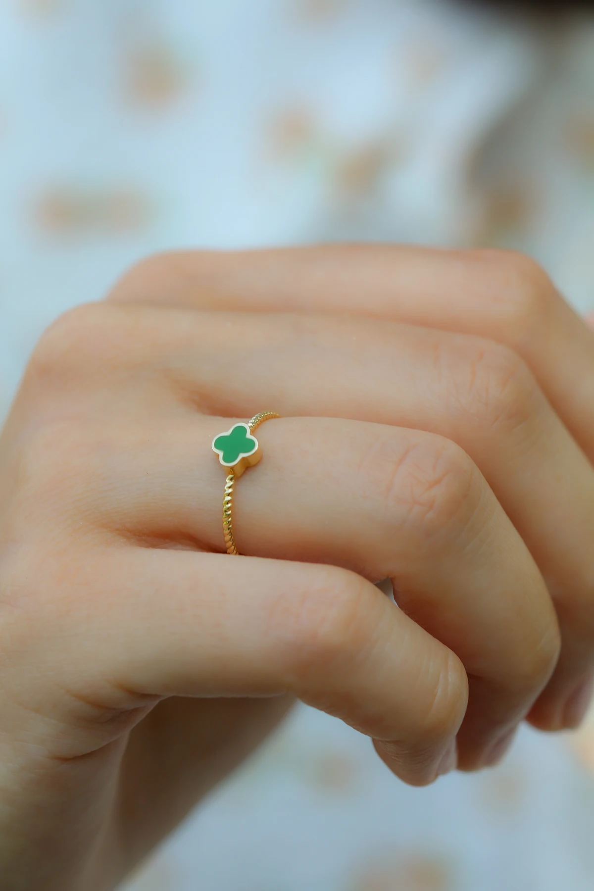 

Real 14K Gold Green Zircon Stone Rings for Women Clover Design Round Cut Fine Jewelry Ring Wedding Band Engagement Bridal New