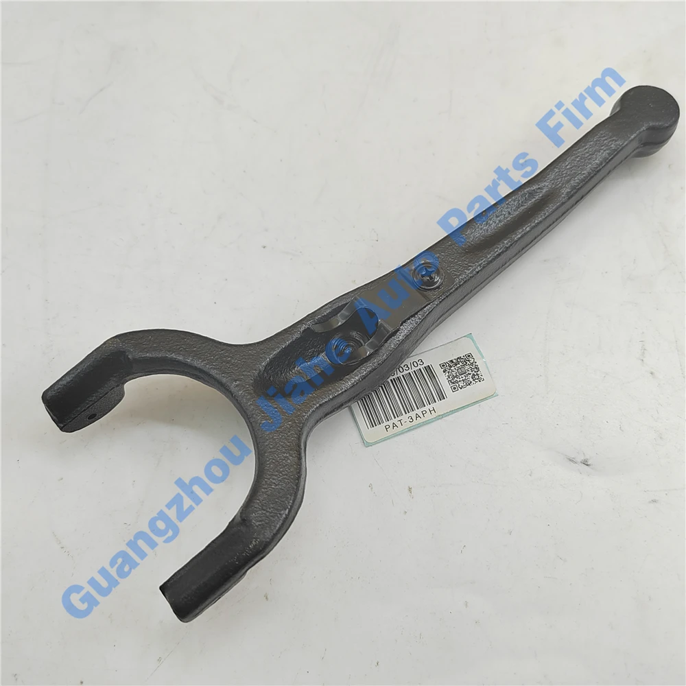 

PAT Auto Clutch Release Fork For Mitsubishi 4X4 Pick Up L200 1996-2005 K74T H66 H76 H77 L300 P25 MD703275 MR980830