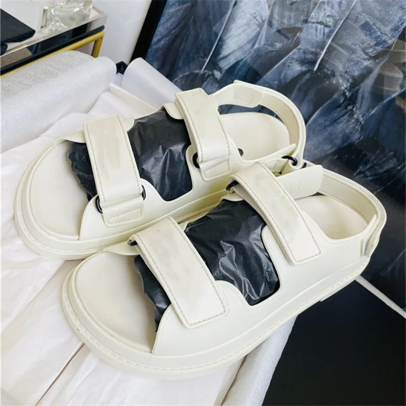 

Early Spring Holiday Series Luxury Designer Women's Classic Color Flat Bottomed Open Toe Sports Sandals Leisure Sandals 35-41