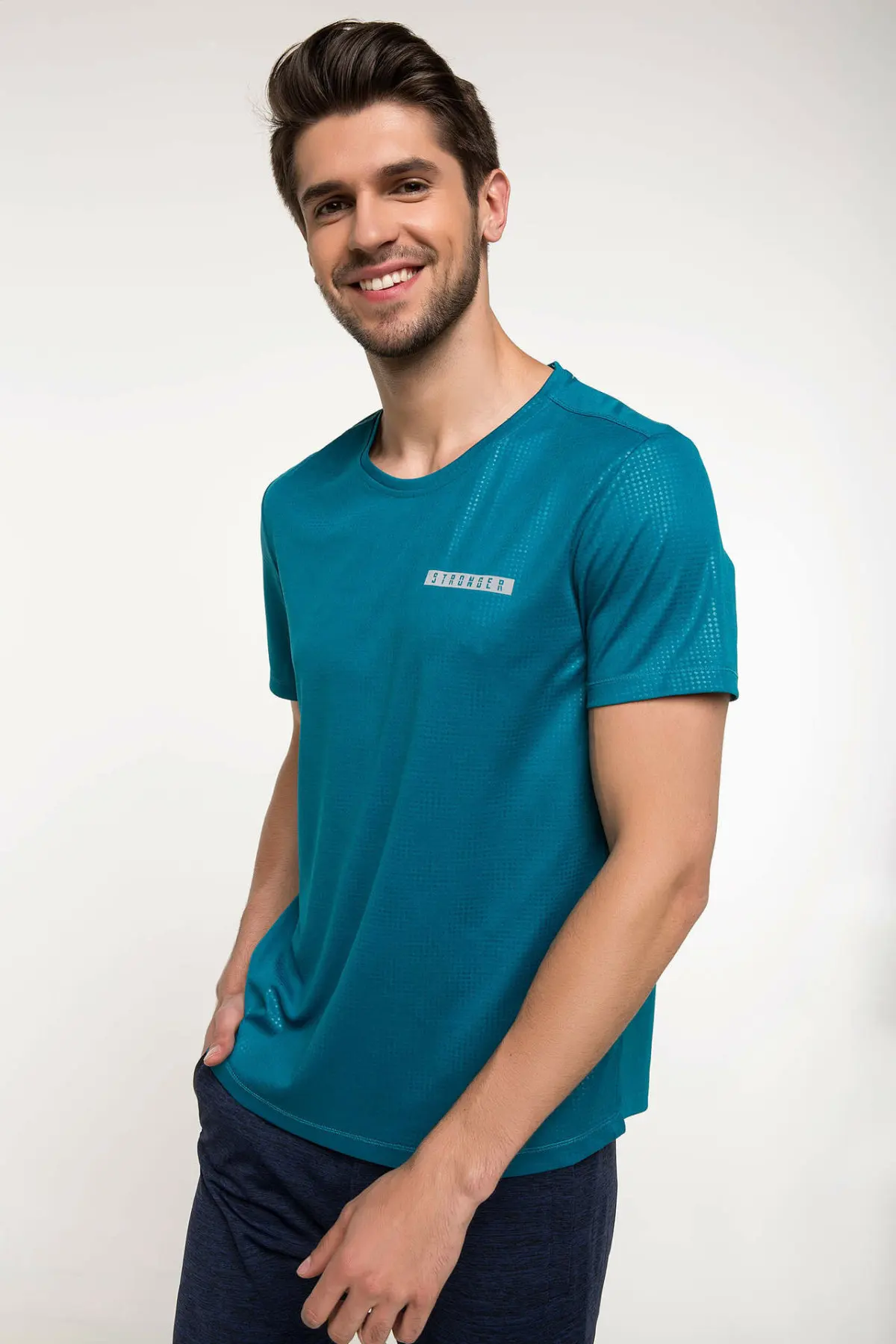 DeFacto Летняя мужская модная футболка с круглым вырезом мужские однотонные