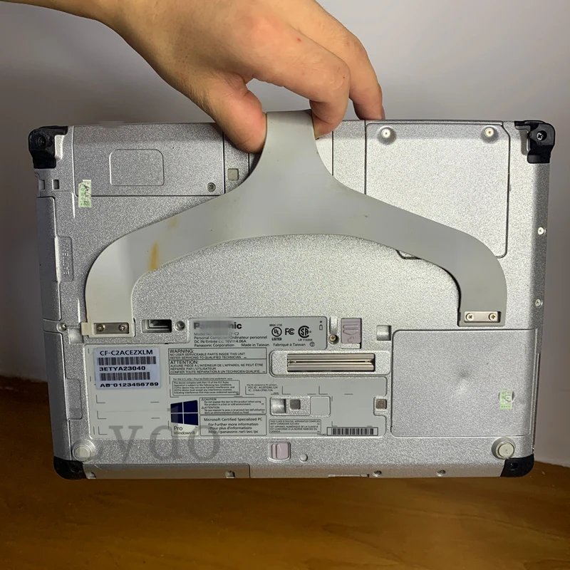 Panasonic CF-C2 TOUGHBOOK Б/У ноутбук для диагностики Alldata MB Star C4/C5 с процессором i5 3400U, 4/8/16GB оперативной памяти и жестким диском/SSD.