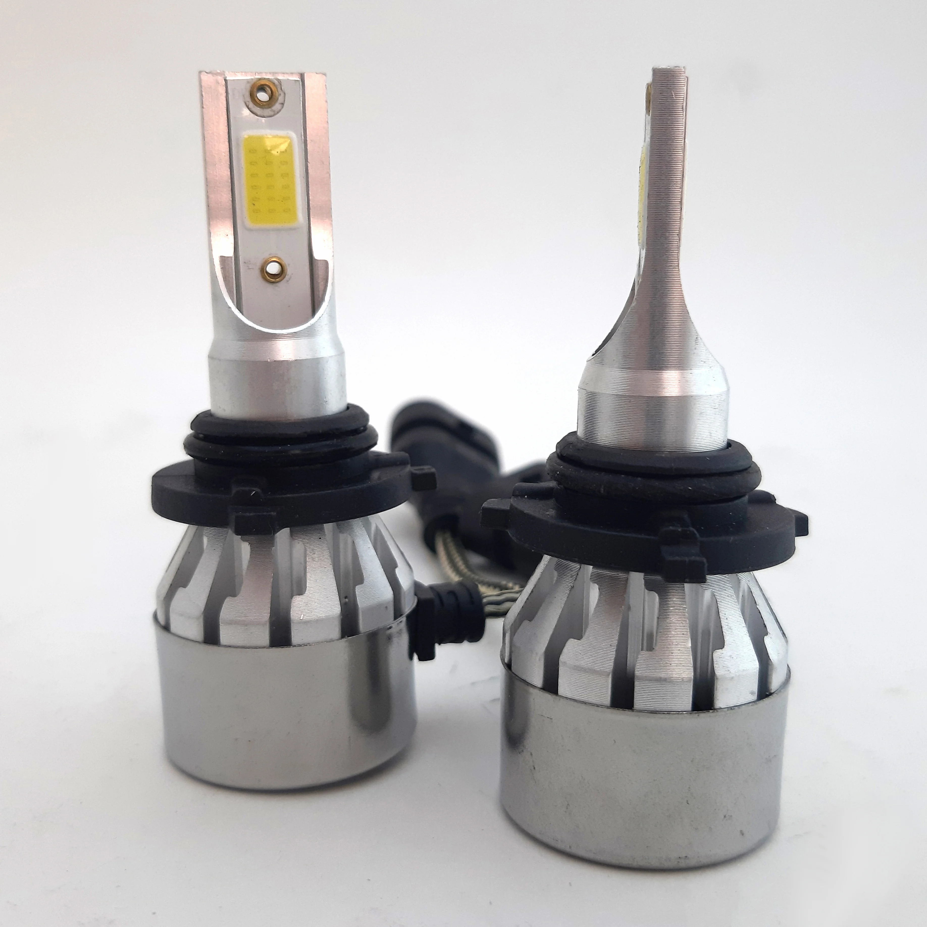 Светодиодные лампочки с мини линзами y 10. Y6d led h4 линза отзывы. Мини билинзы h4. Галогеновые лампочки h4 6000k. Лампы f40 h4.