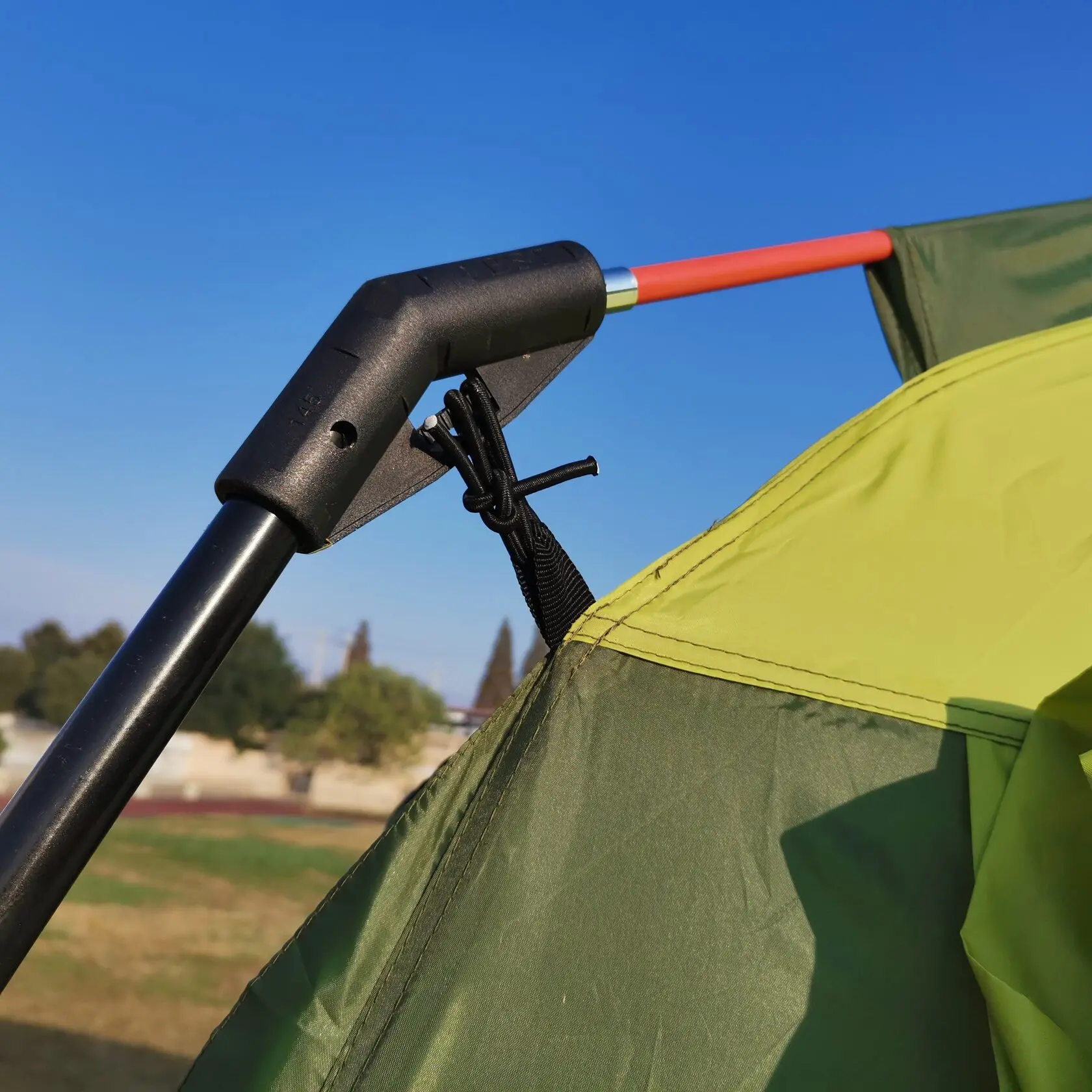 Большой шатер 3 4 м на высотой 2 м. |