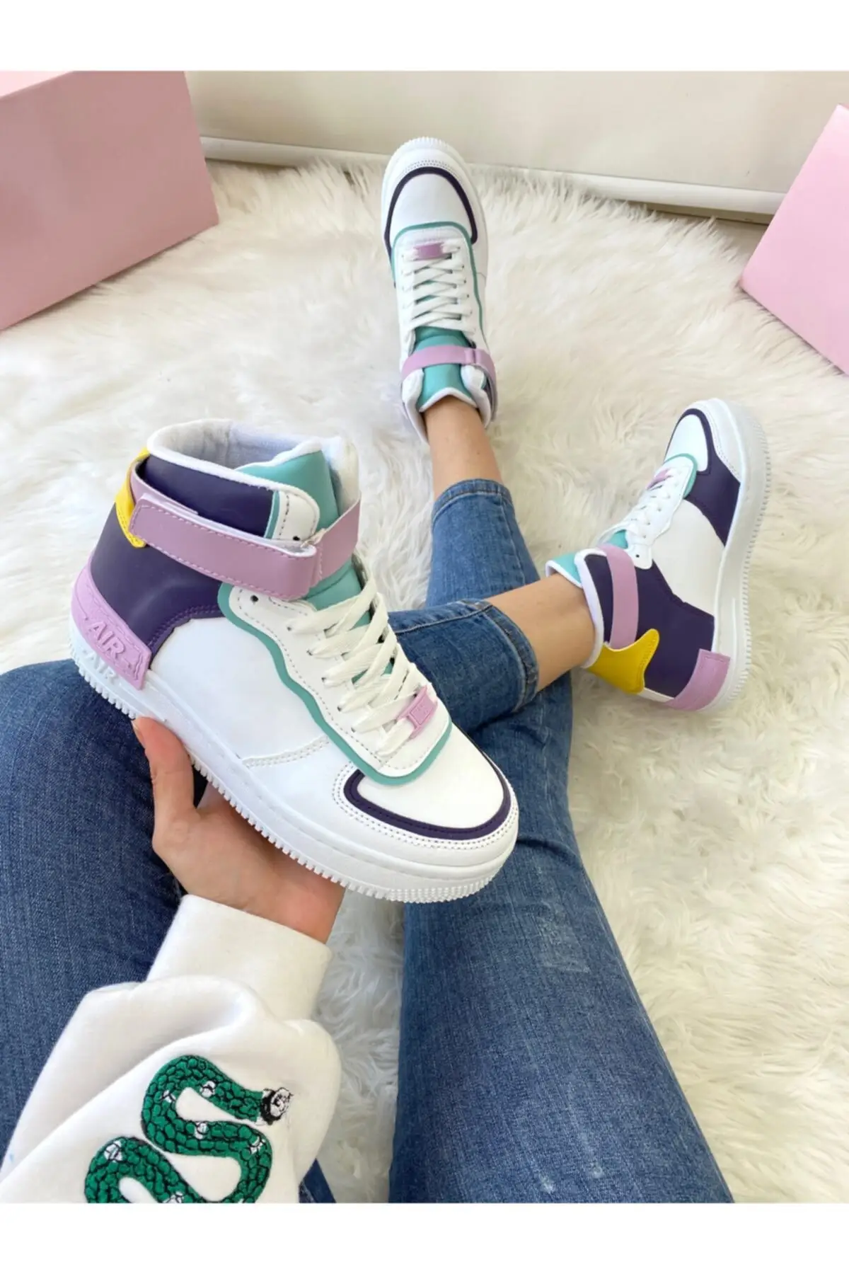 

Woman Colorful Cool Sneaker Ladies Lace Up Vulcanized Fashion Breathable Shoes Casual Confort Walking Flat Height Increasing