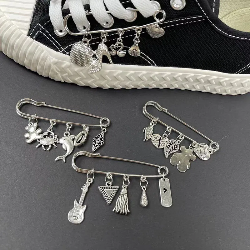 

1 Pcs Shoes Croc Charms New Design Shoes Decorations Force One Buckle Chains For Shoelace Boys Girls Sneakers Pretty Accessories
