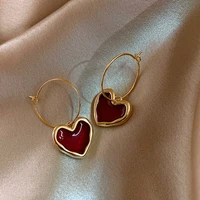 sweet red enamel heart earrings for women girl gold color metal love heart hanging dangle earrings vintage lucky red jewelry