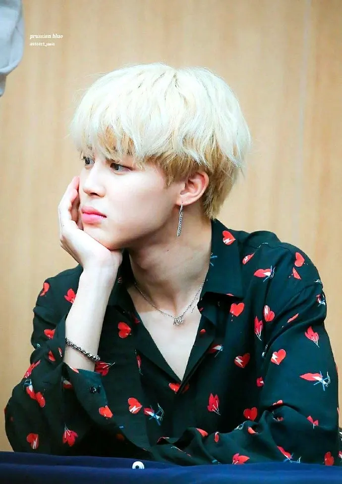 JIMIN Black Shirt Heart Flower Print Fashion Unisex Spring Long Sleeve Lapel Tops Heart Shirt 2023 Kpop Oversize Korean Clothes